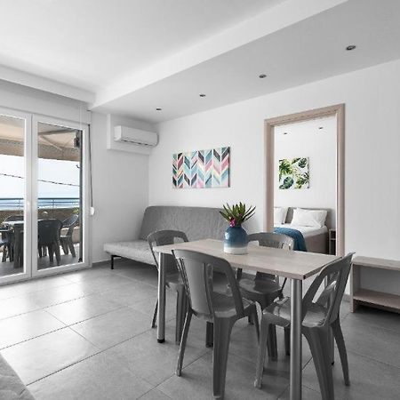 Blue Horizon 3 Apartamento Nea Kallikrateia Exterior foto