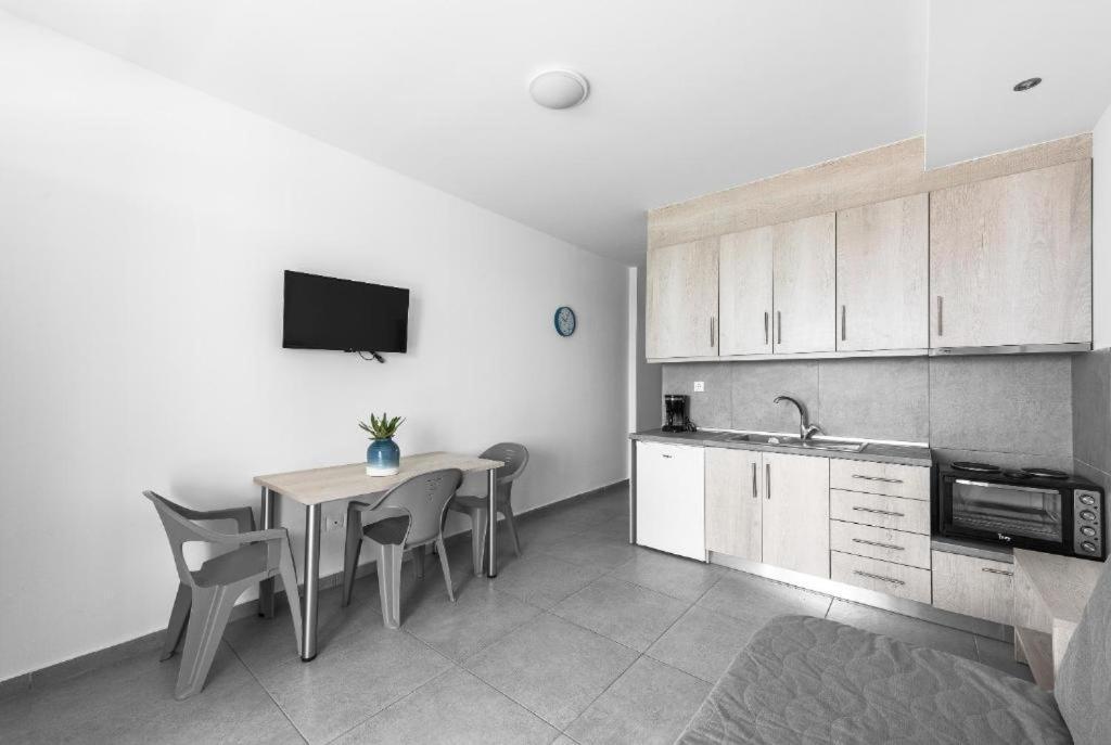 Blue Horizon 3 Apartamento Nea Kallikrateia Exterior foto